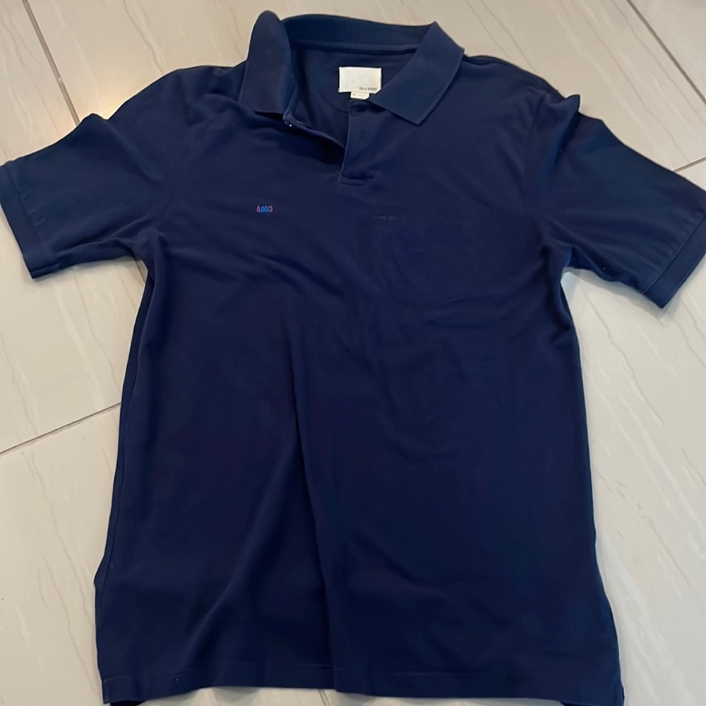 Men’s navy polo